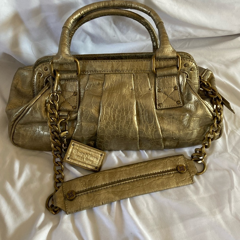 NWT Vera Wang Purse